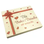 Drewniane pudełko - Dla Babci i Dziadka od wnuczki (czerwone wstążki) na czekoladki Merci - 2