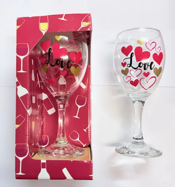 Kielich do wina - Love (serca)