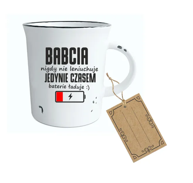 Kubek garnuszek BO - Babcia nigdy nie leniuchuje, jedynie czasem baterie ładuje :)