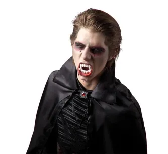 Zęby wampira biale