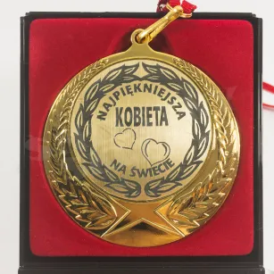 Medal w etui - Najpiękniejsza kobieta na świecie