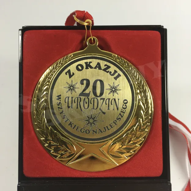 Medal w etui - Z okazji 20 urodzin - Wszystkiego najlepszego