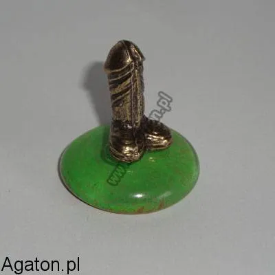 Penis na kamieniu - mały