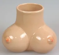 Wazon ceramiczny - piersi