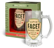 Kufelek szklany - Super Facet - Pacierza i piwa nigdy nie odmawia