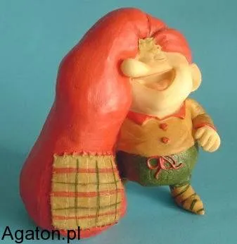 Krasnal z wielką czapą