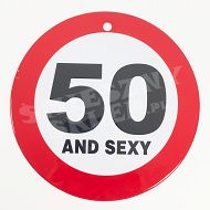Plakietka z przylepcem - 50 and sexy