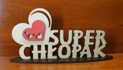 Drewniany stojak - Super Chłopak