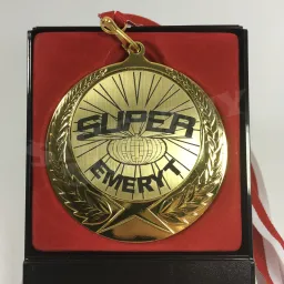 Medal w etui - Super emeryt