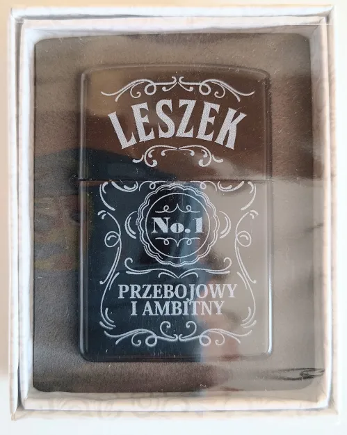 Zapalniczka z imieniem czarna - Leszek No.1 przebojowy i ambitny