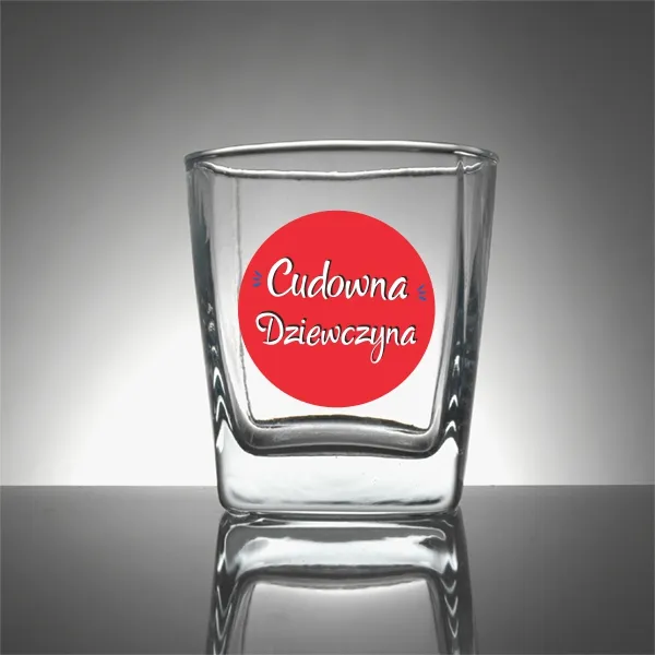 Szklanka whisky - Cudowna dziewczyna
