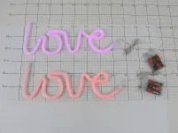 LOVE - Lampa neon LED - różowa - 3