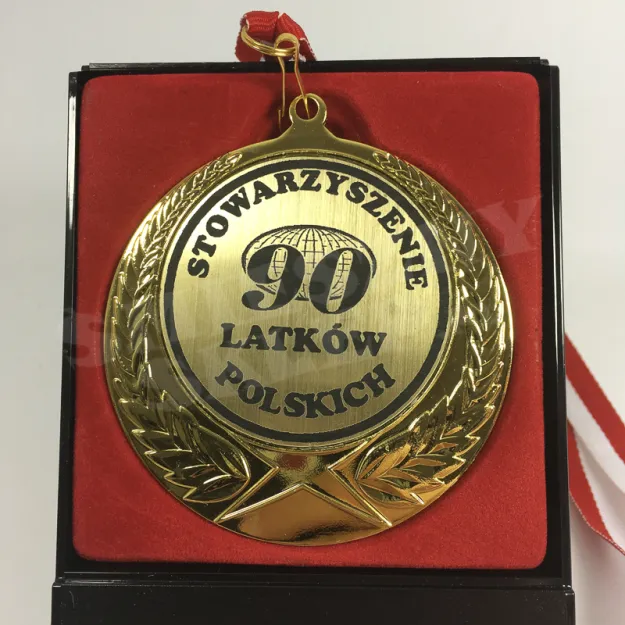 Medal w etui - Stowarzyszenie 90-latków polskich