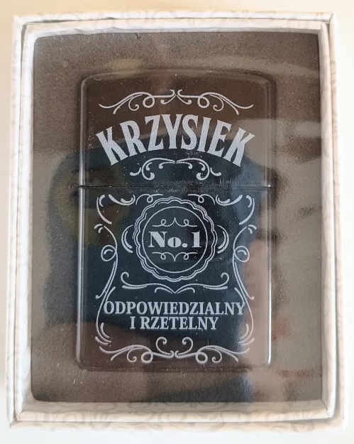 Zapalniczka z imieniem czarna- Krzysiek No.1 odpowiedzialny i rzetelny