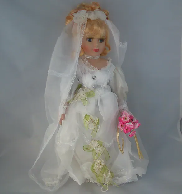 Panna Młoda - Lalka porcelanowa Młoda Dama